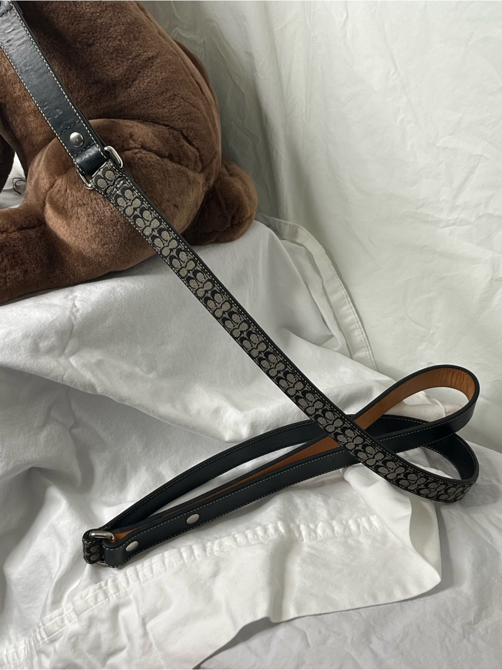 Coach Black Leather Dog Leash with Silver-Tone Hardware and Stitching - Picture 2 of 7